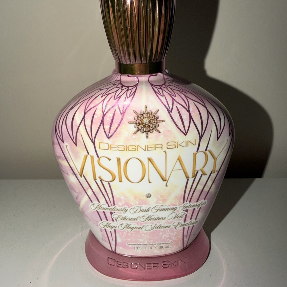 Designer Skin Visionary Tanning Lotion - Pink and Gold